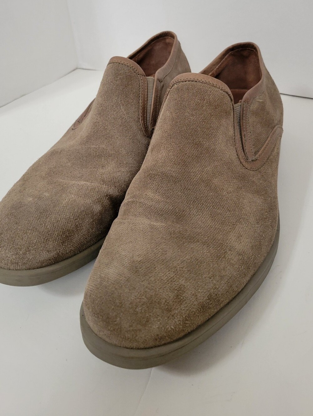 John Varvatos Casual Brown Suede Men's Slip-Ons Hand Made in Brazil size 9.5